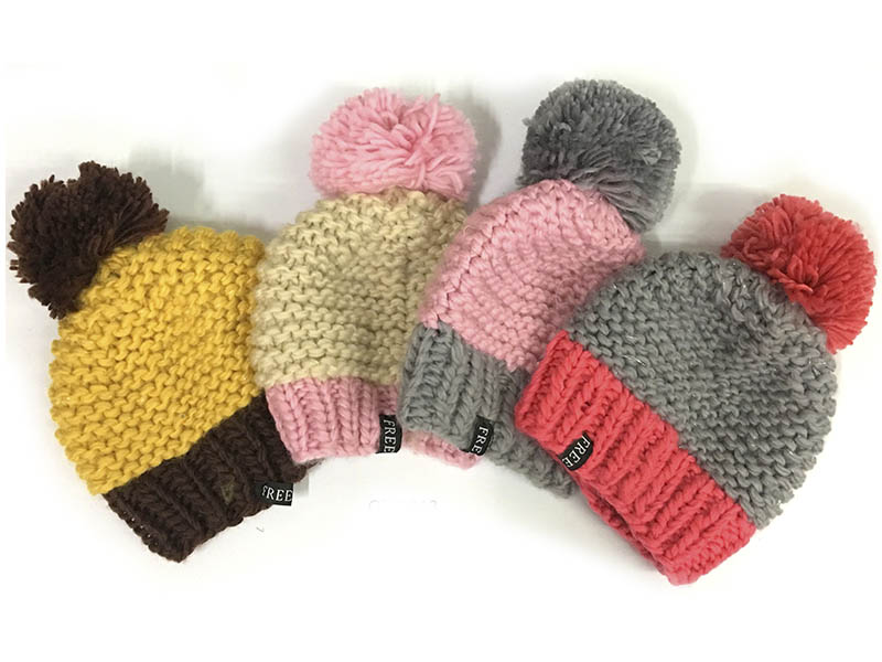 Gorros pura lana.