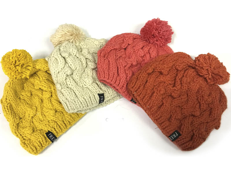 Gorros pura lana.