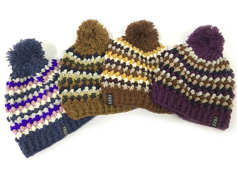 Gorros pura lana.
