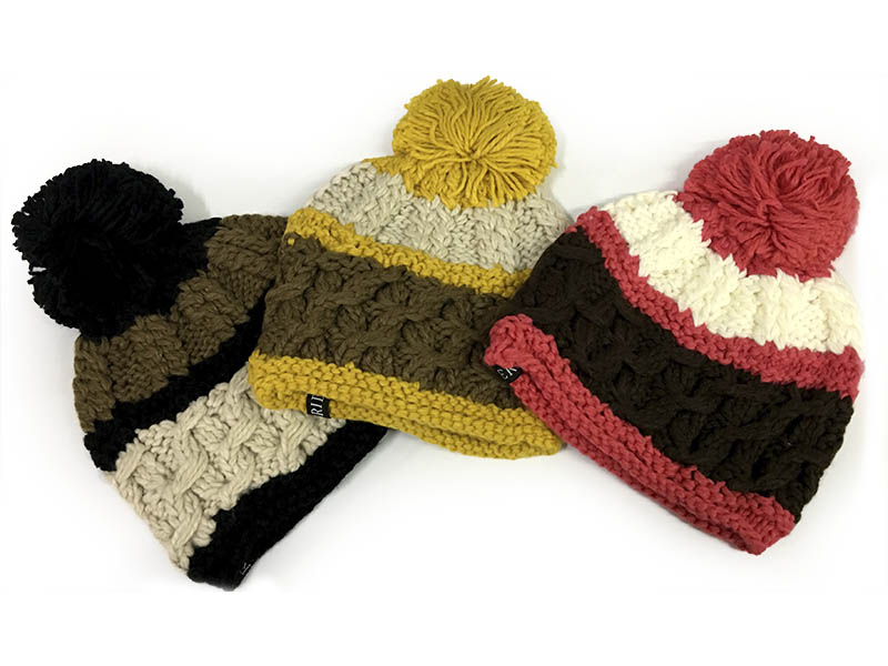Gorros pura lana.
