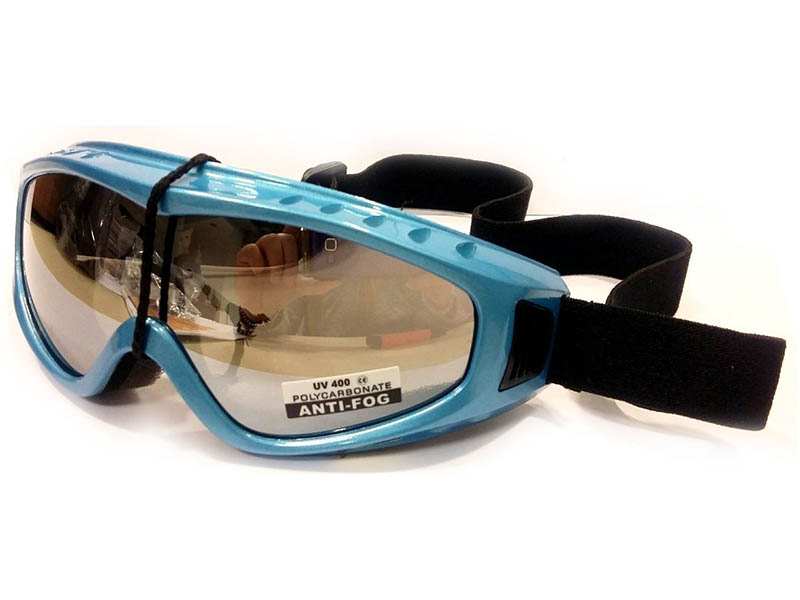 Antiparra Freeride color azul metalizado.